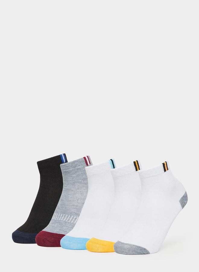 ستايلي طقم 5 أزواج جوارب كاحل بتفاصيل مخططة - Image 1